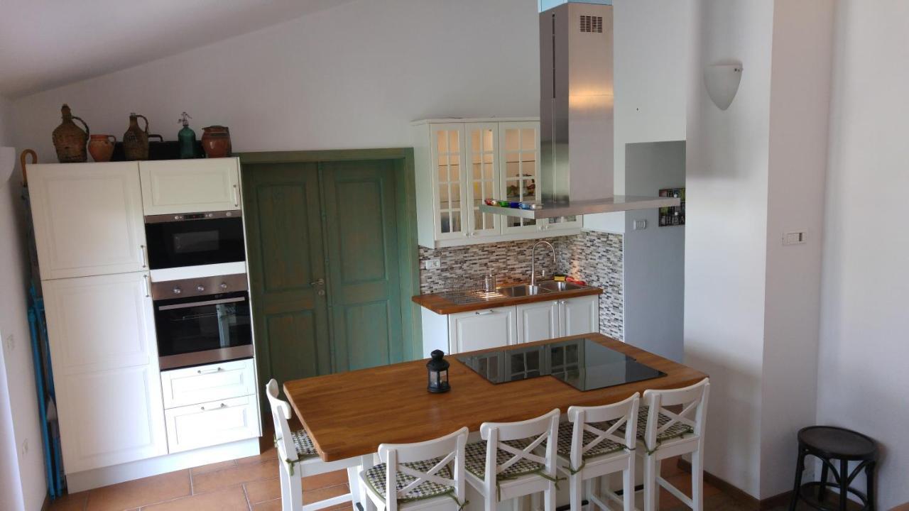 Kmetija Jogan, Wines & Apartments Pobegi Екстер'єр фото